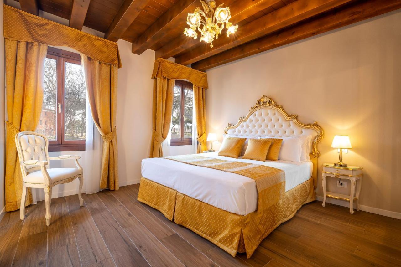 Laguna D'Oro Luxury Apartments Венеция Екстериор снимка