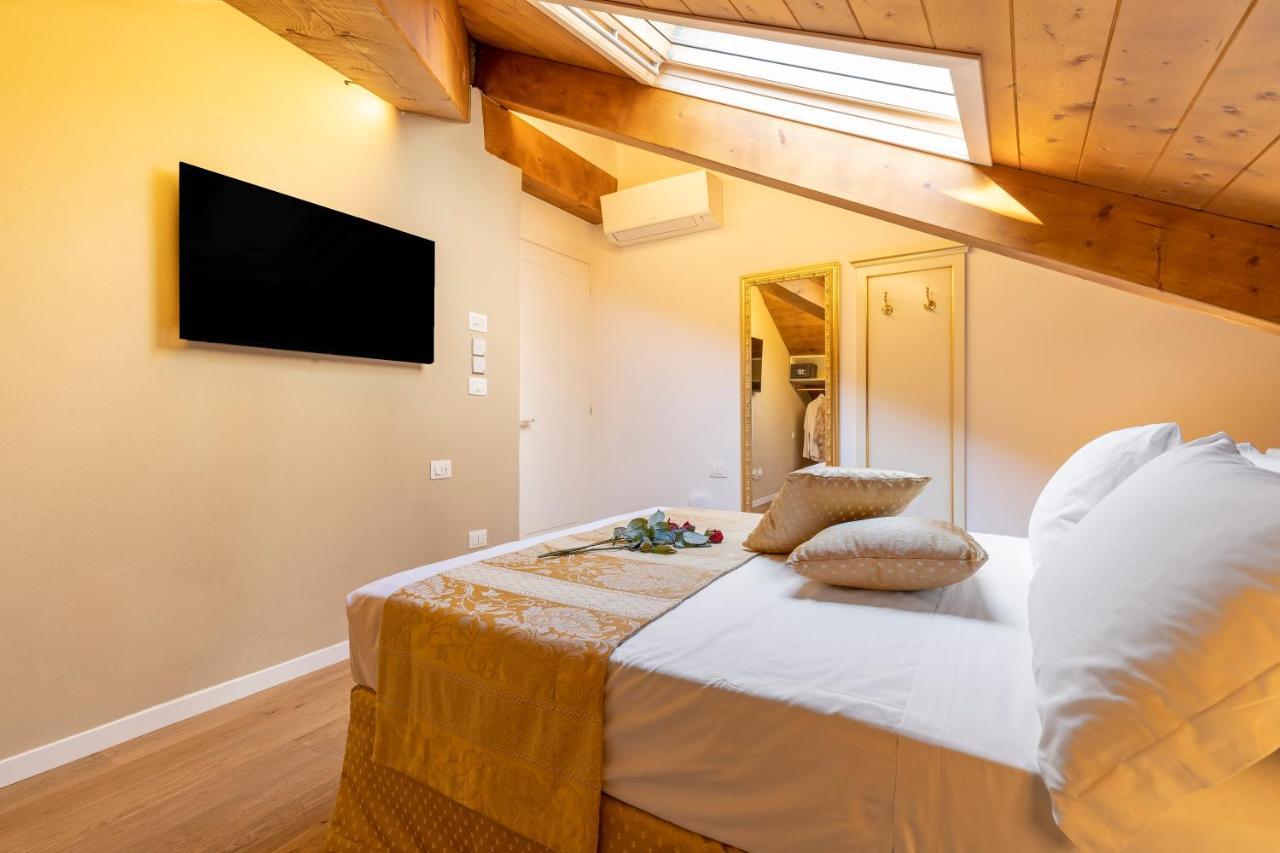 Laguna D'Oro Luxury Apartments Венеция Екстериор снимка