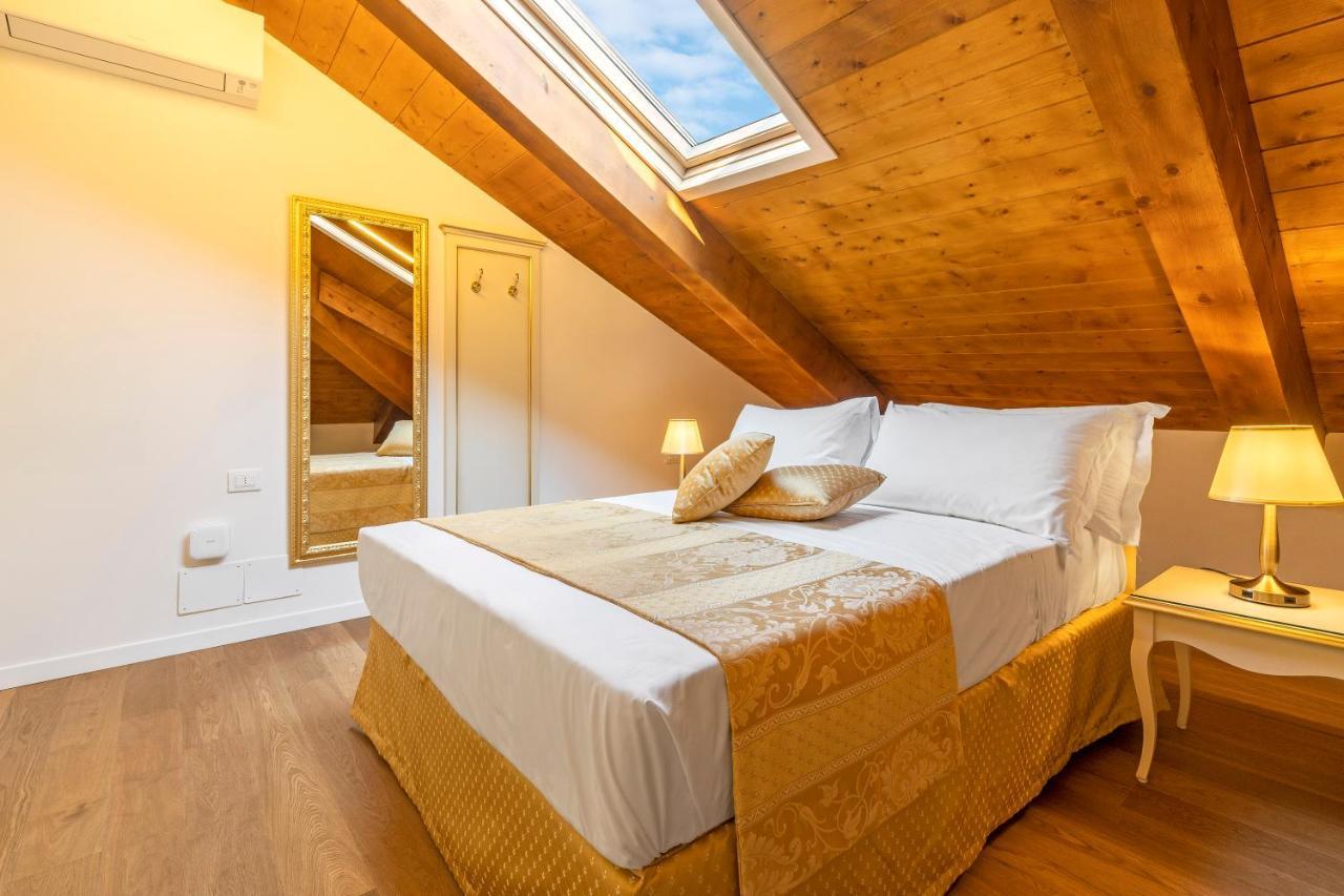 Laguna D'Oro Luxury Apartments Венеция Екстериор снимка