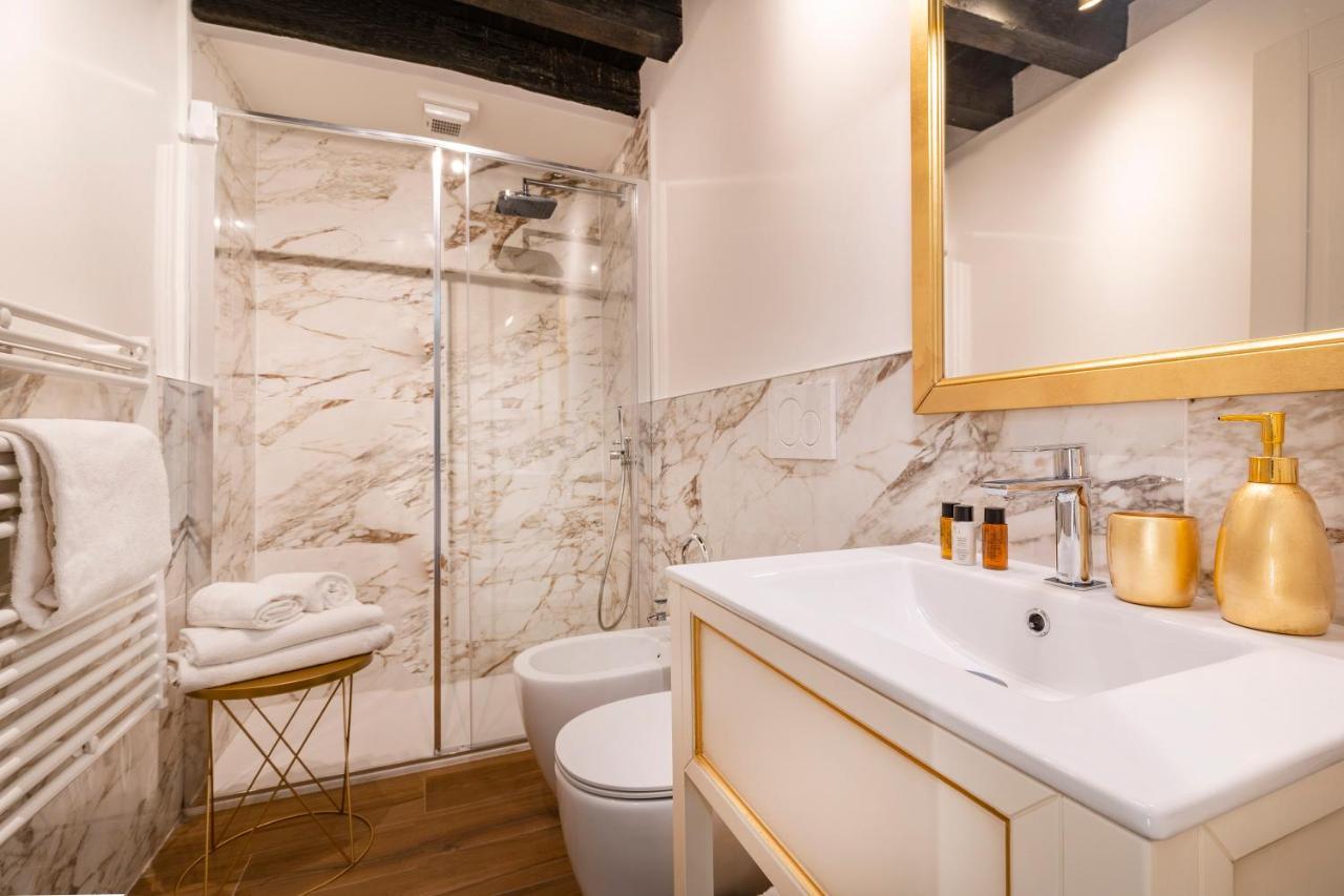 Laguna D'Oro Luxury Apartments Венеция Екстериор снимка