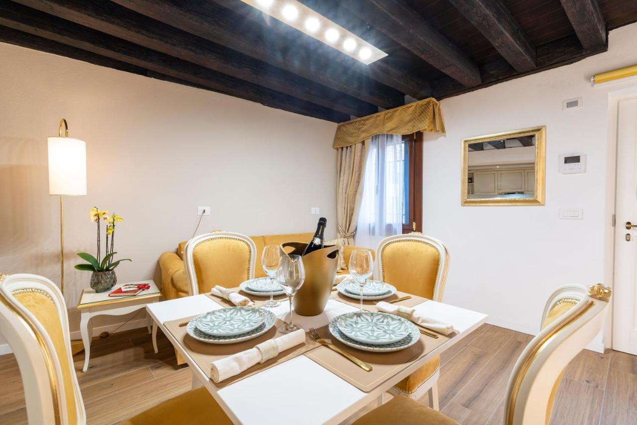 Laguna D'Oro Luxury Apartments Венеция Екстериор снимка