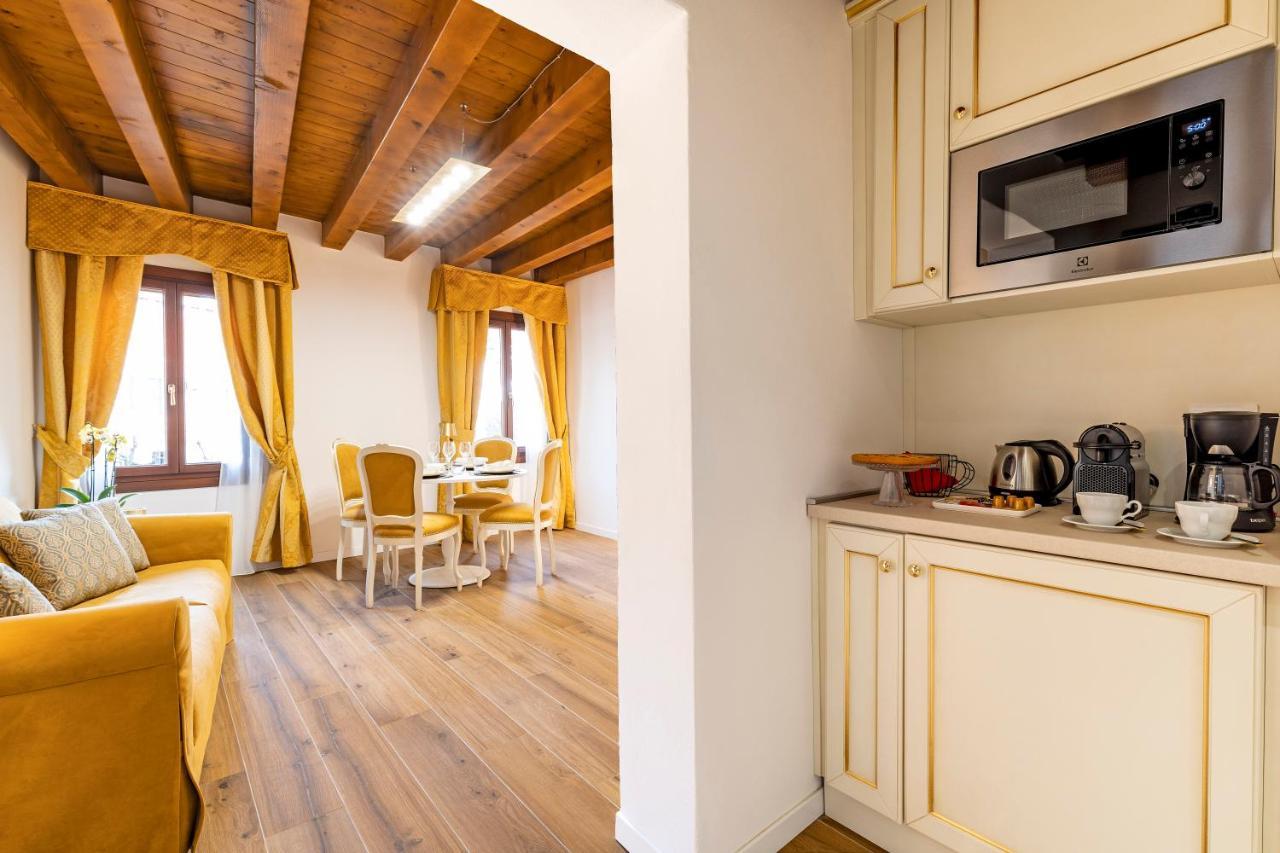 Laguna D'Oro Luxury Apartments Венеция Екстериор снимка